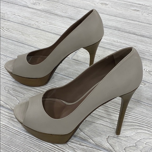 Burberry Trench Settrington Peep Toe Pumps - 41 - Picture 9 of 16